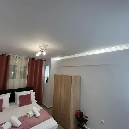 Apartamento Artemis In Vibrant Koukaki,athens Atenas